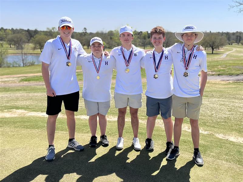 Congratulations to the Hallsville Bobcat JV Boys Golf team, the 2025 District Champions!  Individual results included:  Nash Haubruge - 2nd Place overall  Hunter Hines - 3rd Place overall